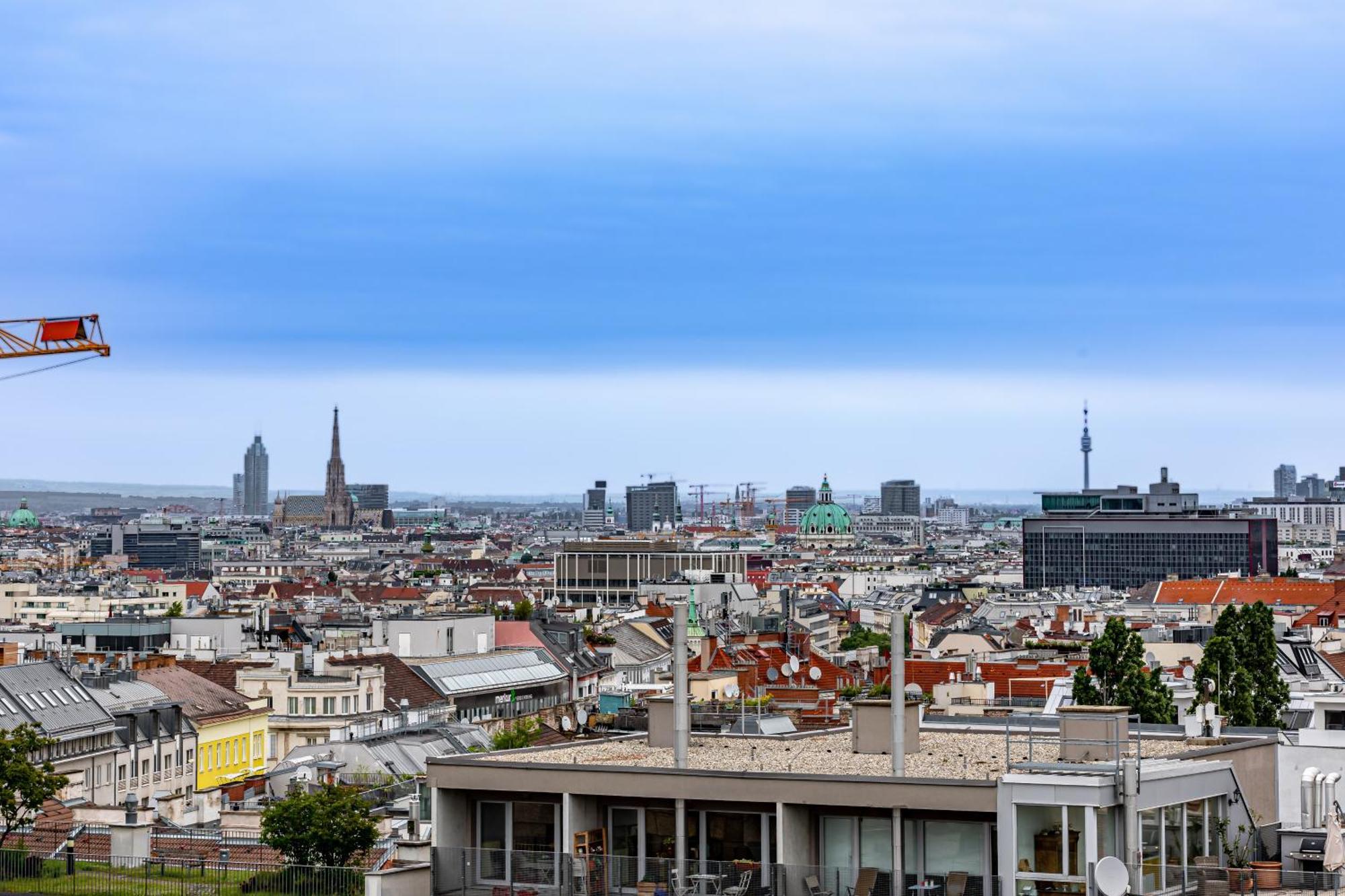 Vintage, View & Balcony By Jr City Apartments Wenen Buitenkant foto